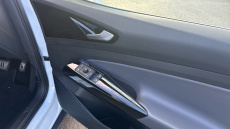 Volkswagen ID.4 109kW Life Pure 52kWh 5dr Auto Electric Estate